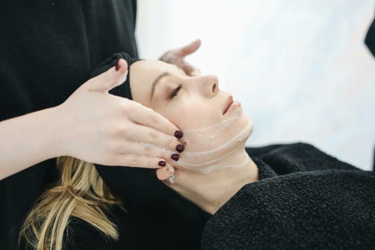 hydrofacial. curated skin and wellness skin treatments auckland skincare products beauty clinic skin clinic skin potential